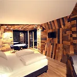Piccolo Tibet Hotel Livigno