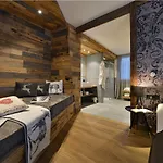 Hotel Piccolo Tibet