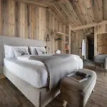 Piccolo Tibet Hotel