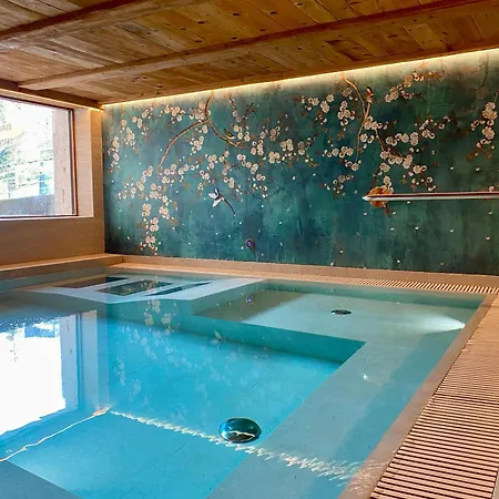 Piccolo Tibet Hotel