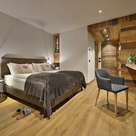 Hotel Piccolo Tibet 3*